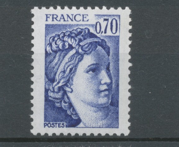 Type Sabine N°2056b 70c bleu-violet Gomme tropicale Y2056b