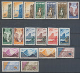 1947 Colonies françaises LA REUNION Série N°262 à 280 Neuf *. TB E4267