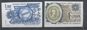 1982 France N°2207 + 2208 Non dentelés Neufs luxe ** COTE 110€ D1046