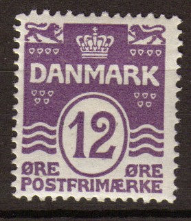 Danemark 1921-30 Christian X N°136 12o violet. P259