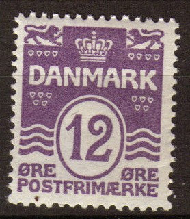 Danemark 1921-30 Christian X N°136 12o violet. P261