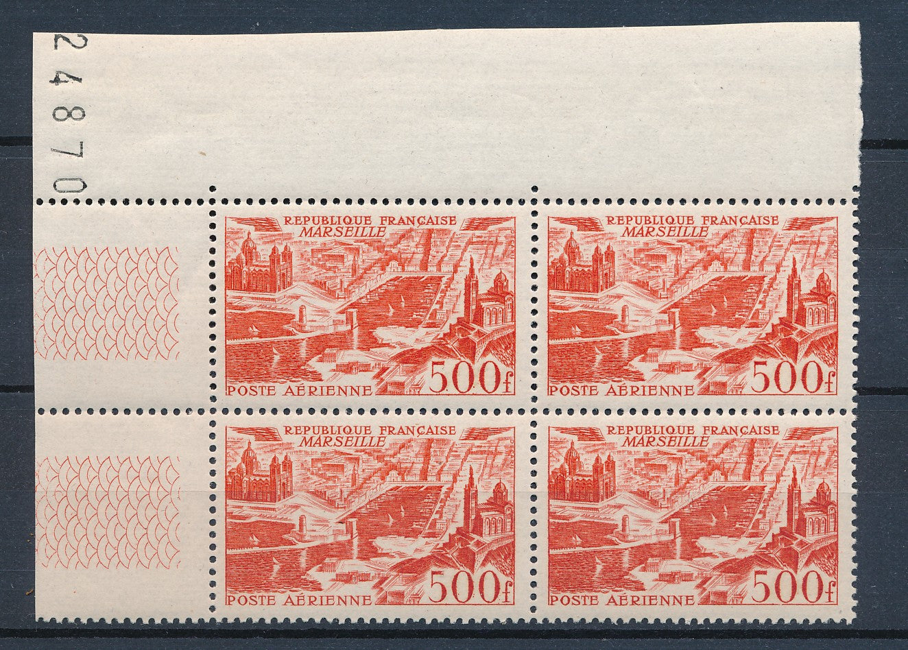 1949 TIMBRE POSTE AERIENNE Bloc de 4 N°27 500f rouge Marseille N** P45 – Au  phil du timbre