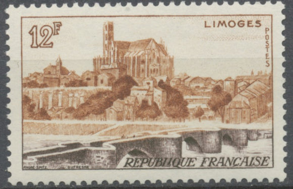 Vue de Limoges (le pont Saint-Étienne et la cathédrale) 12f. Brun-jaune et brun-lilas. Neuf luxe ** Y1019