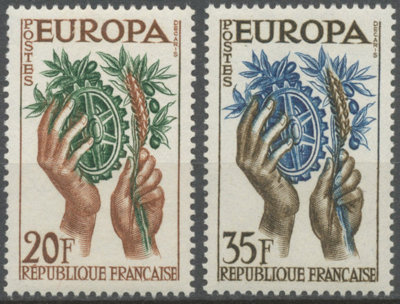 Série Europa. 2 valeurs. Neuf luxe ** Y1123S