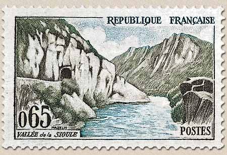 Série touristique. Vallée de la Sioule  65c. Bistre-olive, brun et bleu Y1239