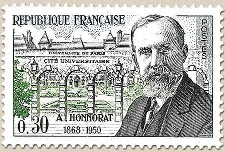10e anniversaire de la mort d'André Honnorat. André Honnorat et entrée de la Cité Universitaire de Paris  30c. Y1277