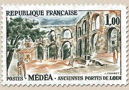 Série touristique. Médéa (Algérie) 1f. Bistre, vert foncé et bleu Y1318