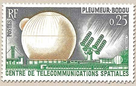 Télécommunications spatiales. Centre de télécommunications spatiales de Pleumeur-Bodou. 25c. Y1360