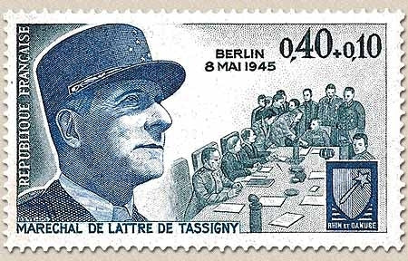 25e nniversaire de l'Armistice du 8 mai 1945. Maréchal de Lattre de Tassigny (Berlin 8 mai 1945) 40c. + 10c. Y1639