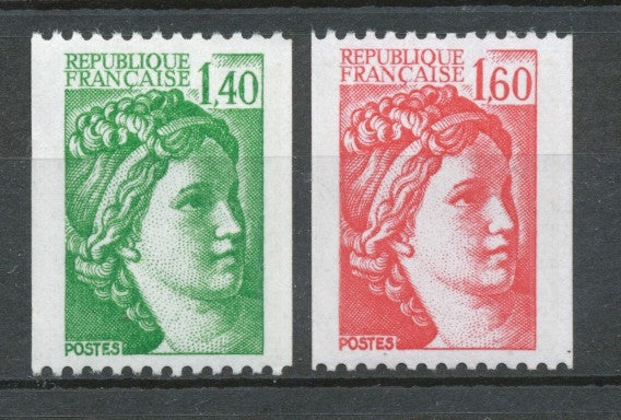 Série Type Sabine. Légende République Française 2 valeurs Y2158S