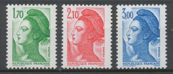 Série Type Liberté de Delacroix. 3 valeurs Y2320S