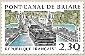 Série touristique. Pont-canal de Briare  2f.30 bleu, noir et vert Y2658