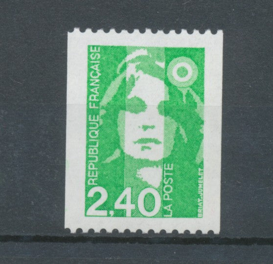 Type Marianne du Bicentenaire N°2823a 2f.40 vert N° rouge au verso Y2823a