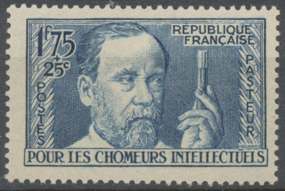 Au profit des Chômeurs intellectuels. Types de 1936-37. 1f.75 + 25c. Bleu (333) Neuf luxe ** Y385
