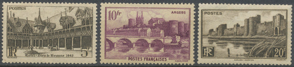 Série des Monuments et sites. N°499 à 501 Neuf luxe ** Y501S