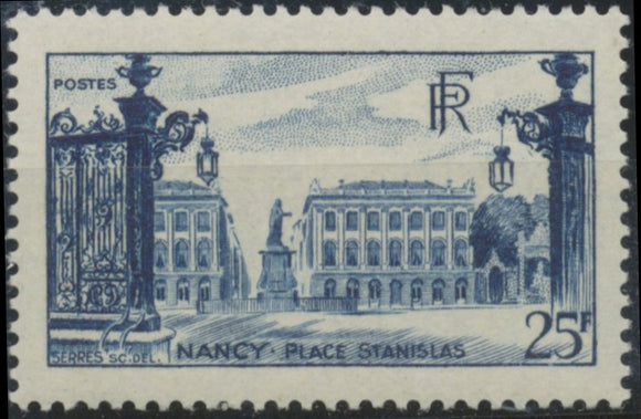 Place Stanislas, à Nancy. Type de 1947 (no 778) 25f. Bleu (778) Neuf luxe ** Y822